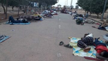 Viral Photo of Students Sleeping Outdoors Sparks Reactions — Yobe Varsity Explains