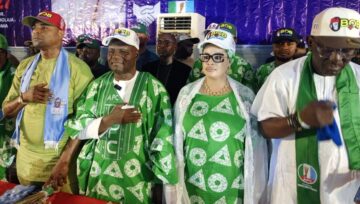 BREAKING: Ex-APC Chairman BOB Enters Kwara Guber Race, Political Shake-Up Looms