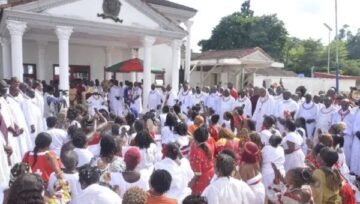 Oba of Benin Vows to Flush Out Bandits, Rallies Traditional Healers