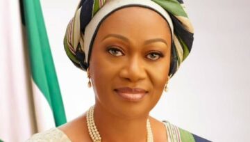 First Lady Remi Tinubu Donates Cars to APC Women in Opposition States