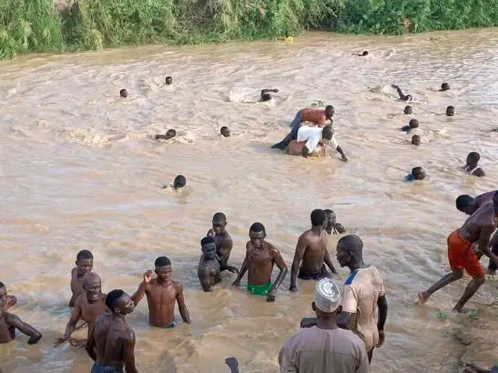 BREAKING: 30 Feared Dead in Jigawa Canoe Capsize Tragedy