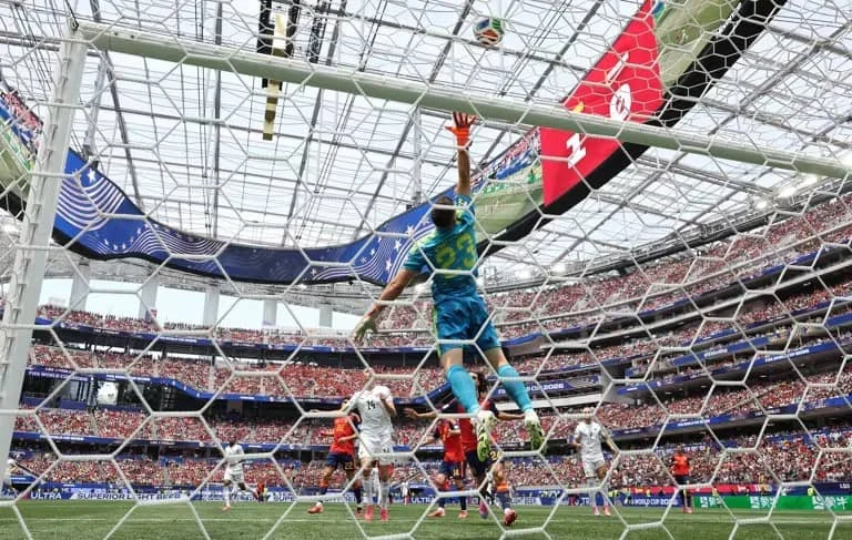 FULL LIST: Unai Simón Enters World Cup Goalkeeping Elite with 8 Clean Sheets