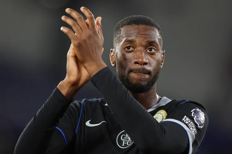 Tottenham Sign Ex-Fulham Star Keen to Play for Nigeria